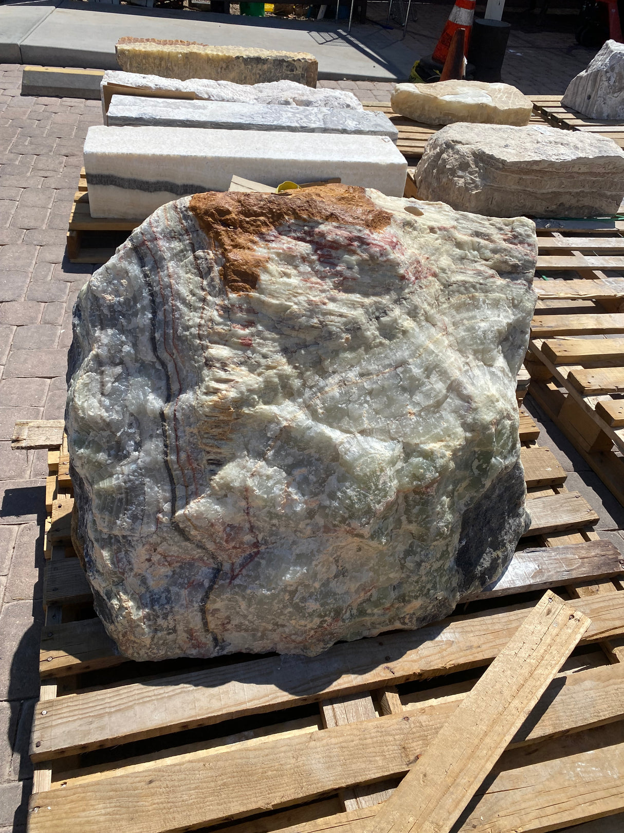 Green Talan Onyx Boulder Fountain - 2 Holes