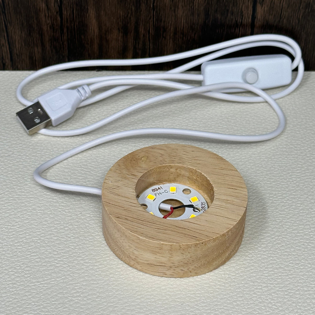 Illuminated Wooden Base - Mini Round with Warm Light & USB plug