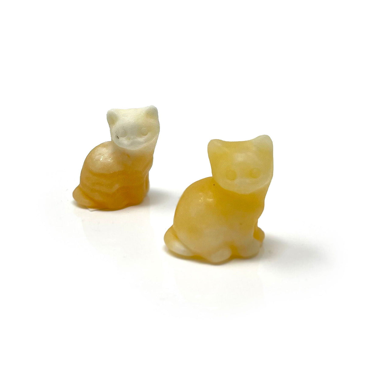 Meil Onyx Sitting Cat Carving - Sold in Singles