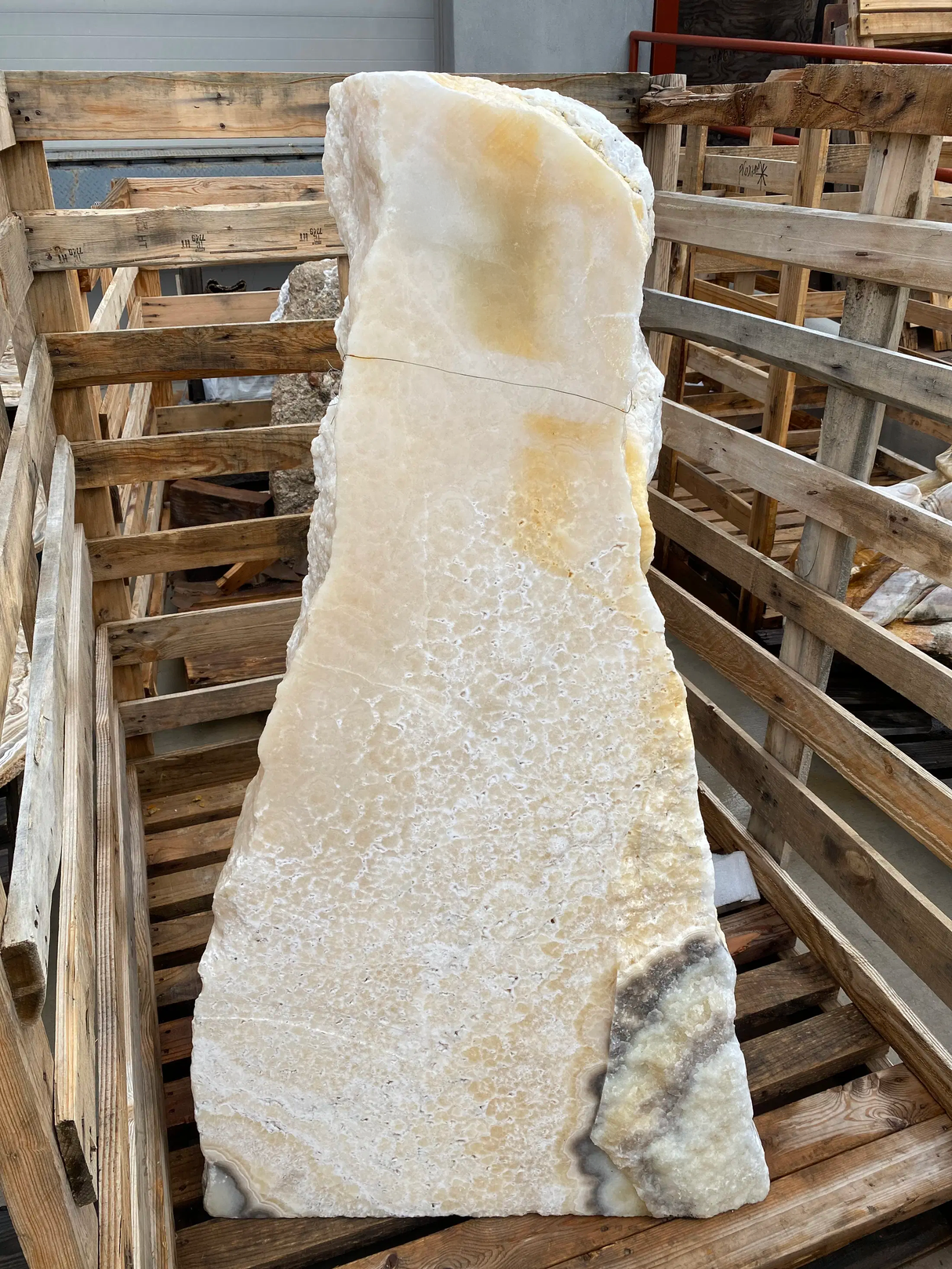 View of Nube Onyx Fountain - Cut Flat