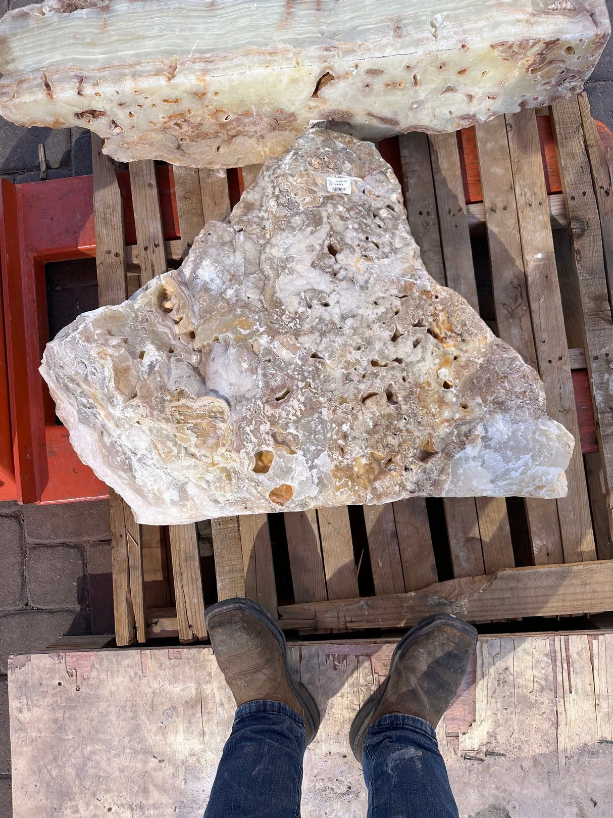 Carmel Onyx Boulder Fountain - 2 Cut Sides - Natural Vugs