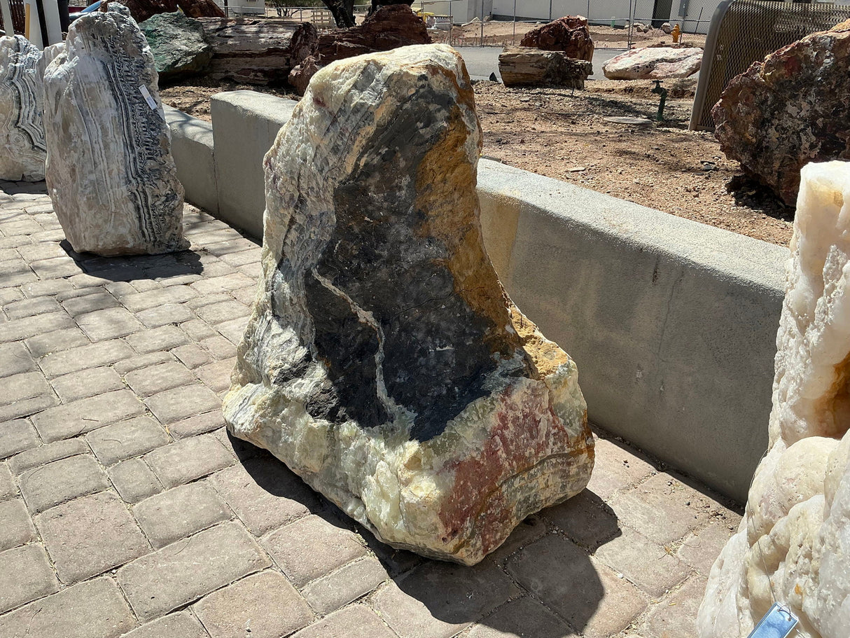 Green Talan Onyx Fountain - Boulder with Mountainous Form