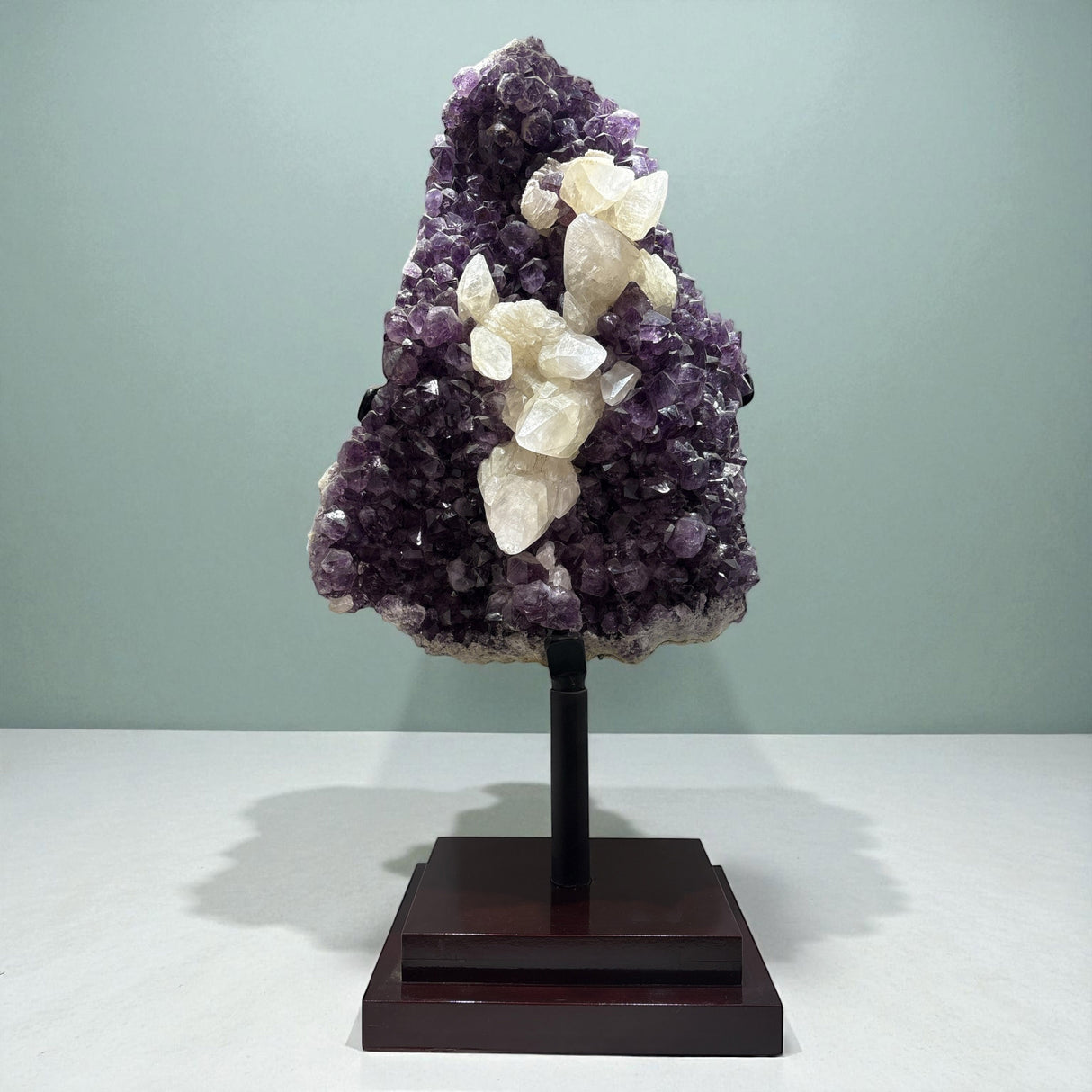 Amethyst Plaque With Sharp Calcite-Cluster Center On Stand