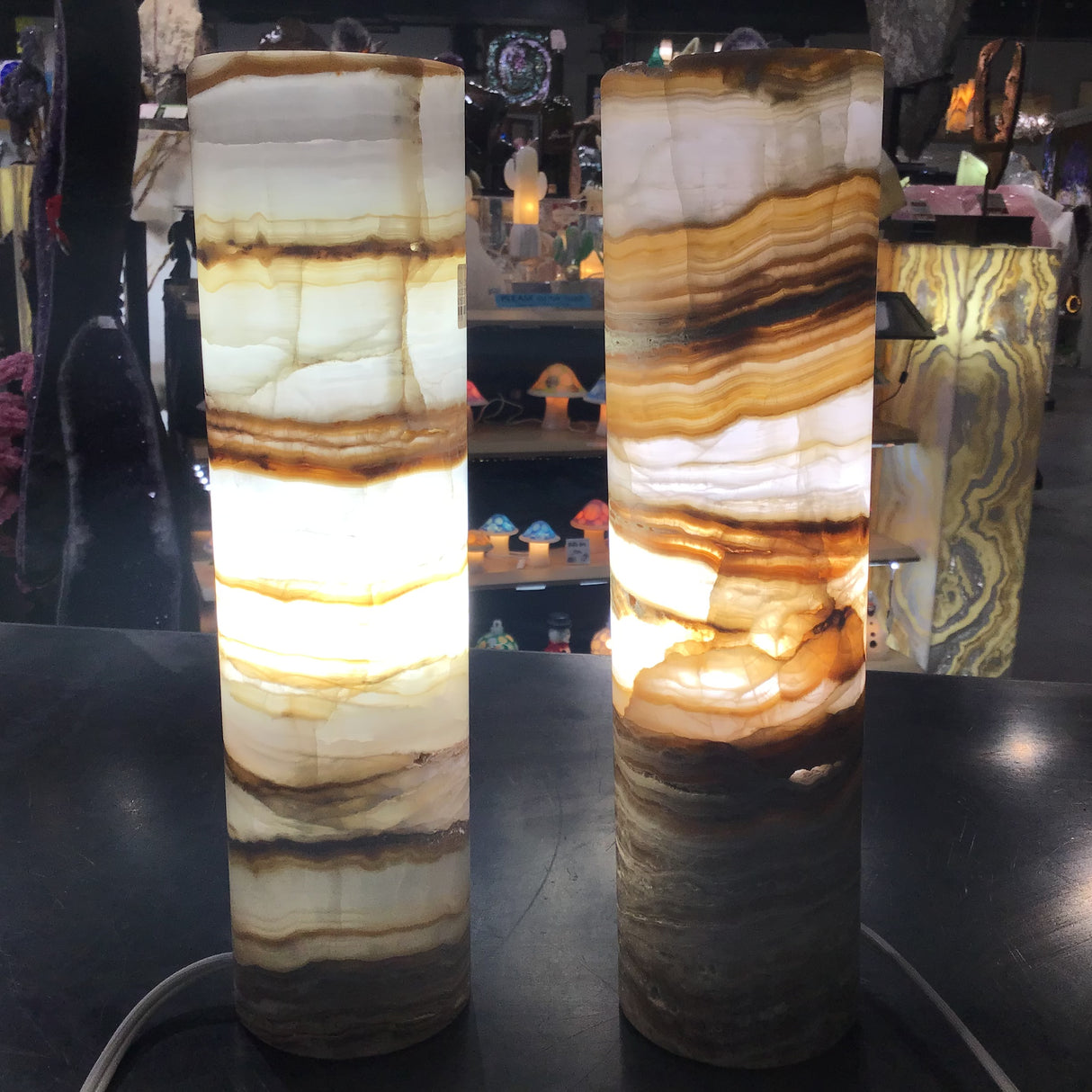 Narrow Amber Onyx Cylinder Luminary with Natural Edge