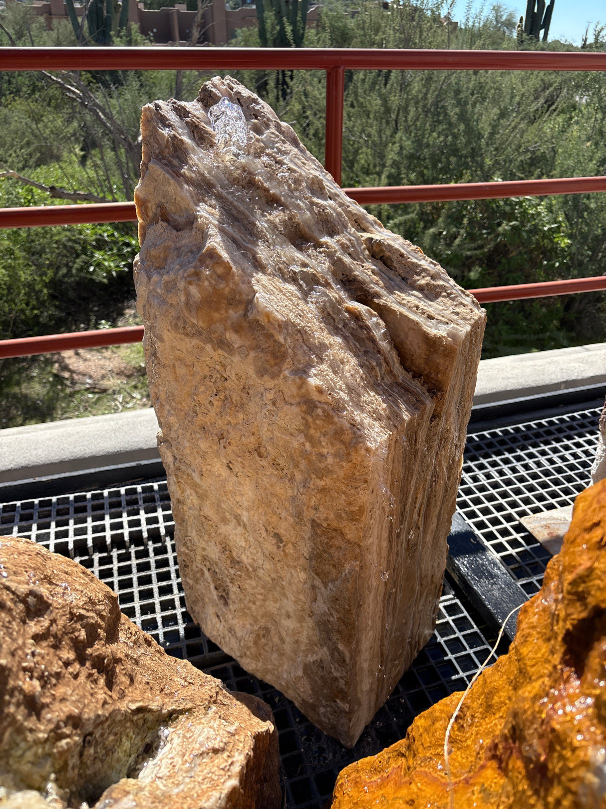 Granola Amber Onyx Fountain ***NO Basin - 3 Cut Sides