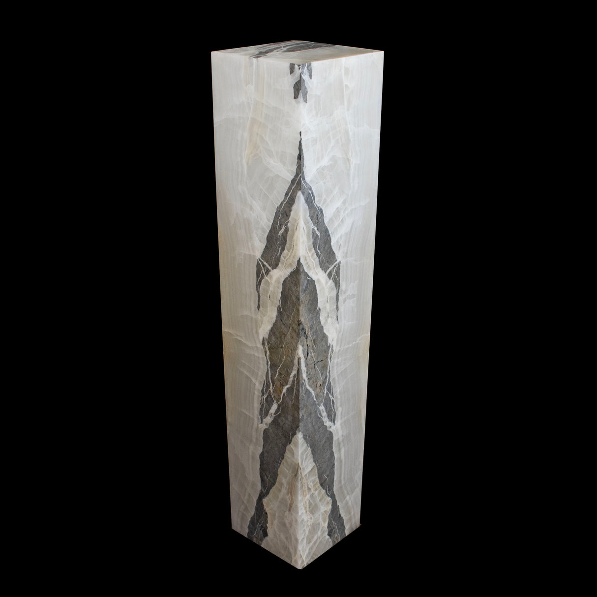 Cristalino Gray Arrowhead Onyx Pedestal Luminary 61"