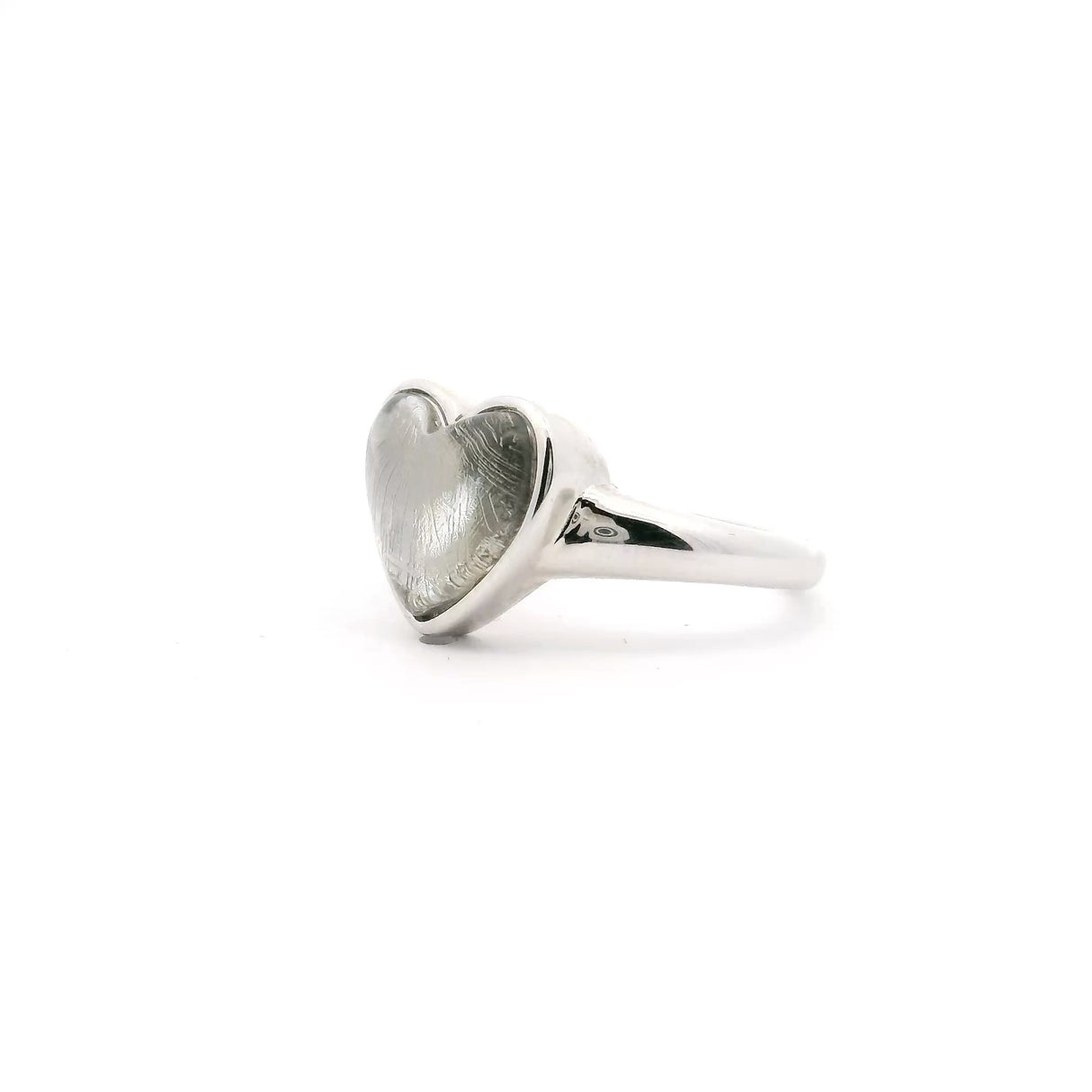 Munionalusta Meteorite Heart Ring with Rhodium Vermiel and Sapphire Crystal Cabochon