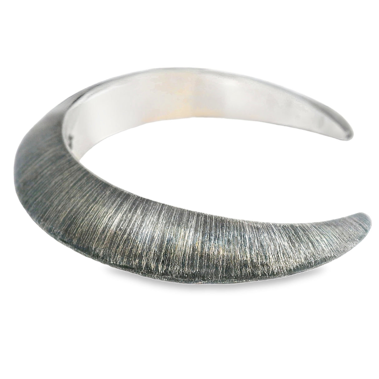 Sterling Silver Cuff - Pointed Ends & Triangular form in Oxidized 925 Sterling Silver