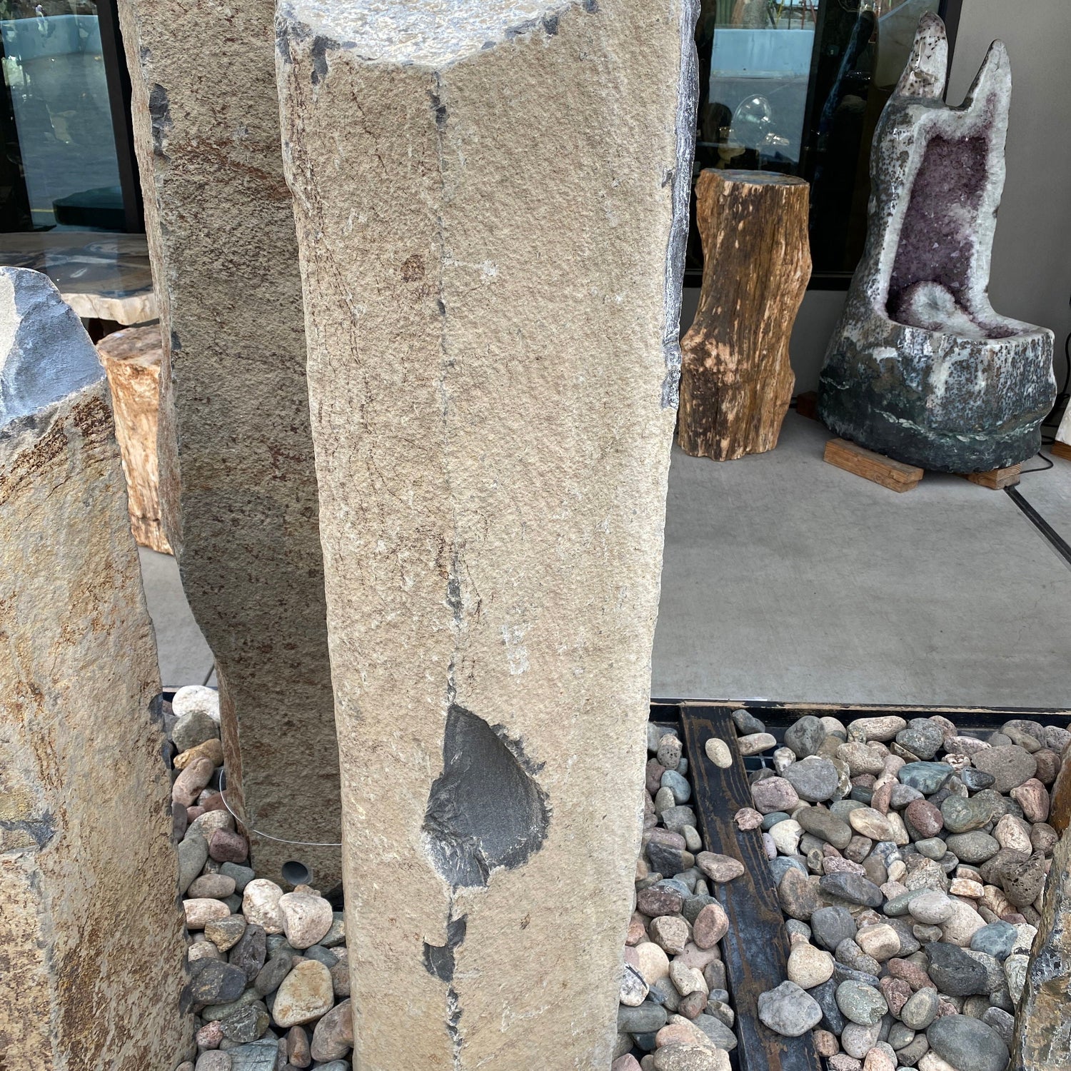 Red Bluff Basalt Column 4' Fountain