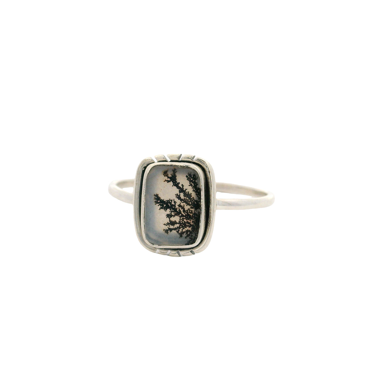 Dendritic Agate Flat Cabochon Bezel Set Ring in Feather Flare Design
