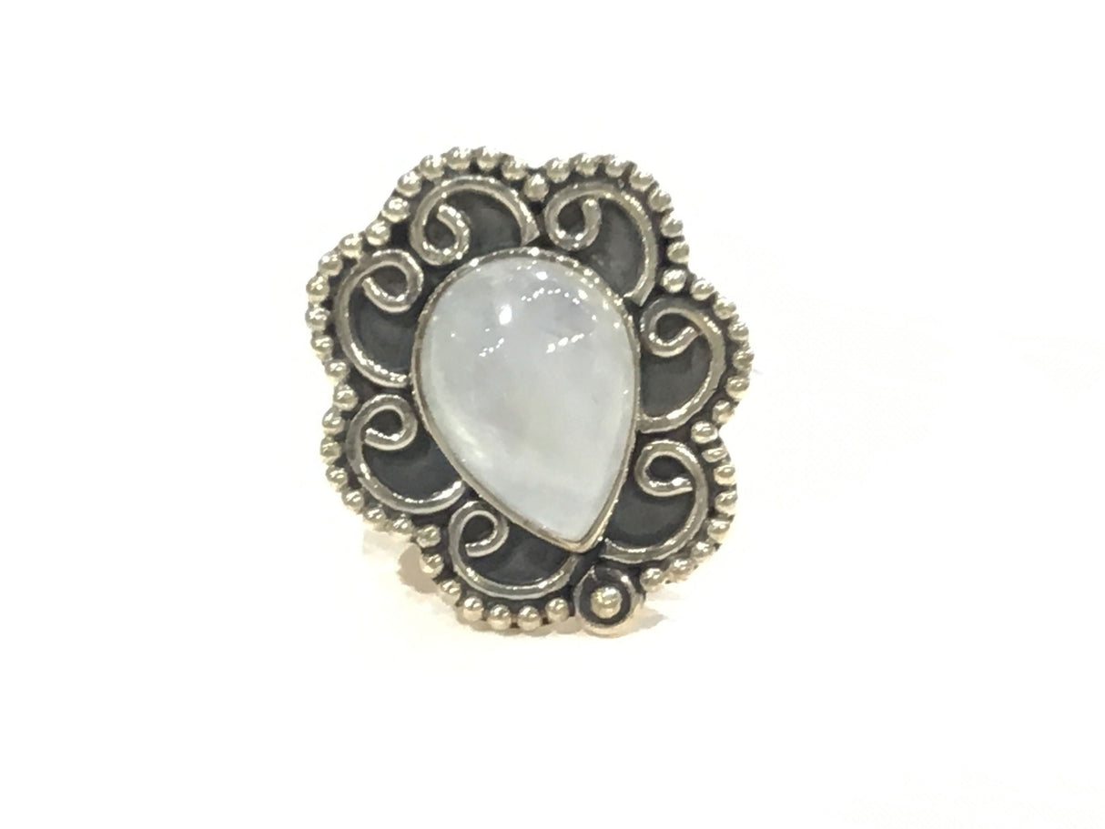 Bague Pierre de Lune Arc-en-ciel - Gouttelette avec Lunette Plate Taille 6.5