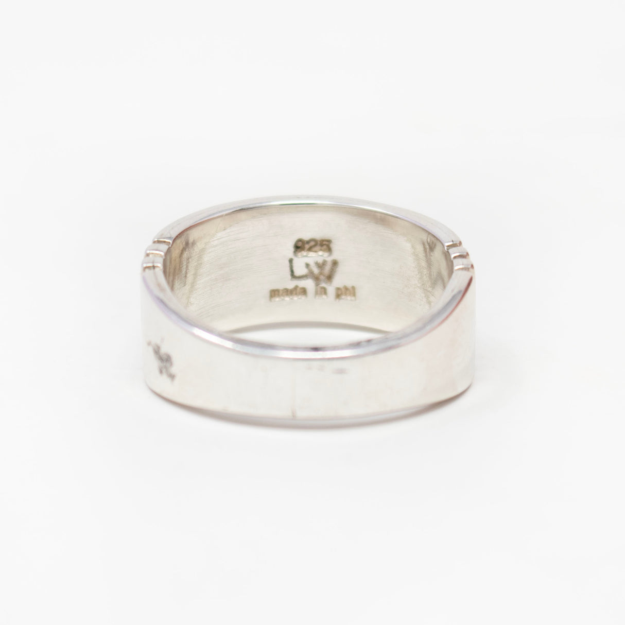 Howlite (White Buffalo) Inlay Ring With Black Onyx Inlay In Triangular Patterns & 925 Sterling Silver Channeling On Stamped Band Size 11