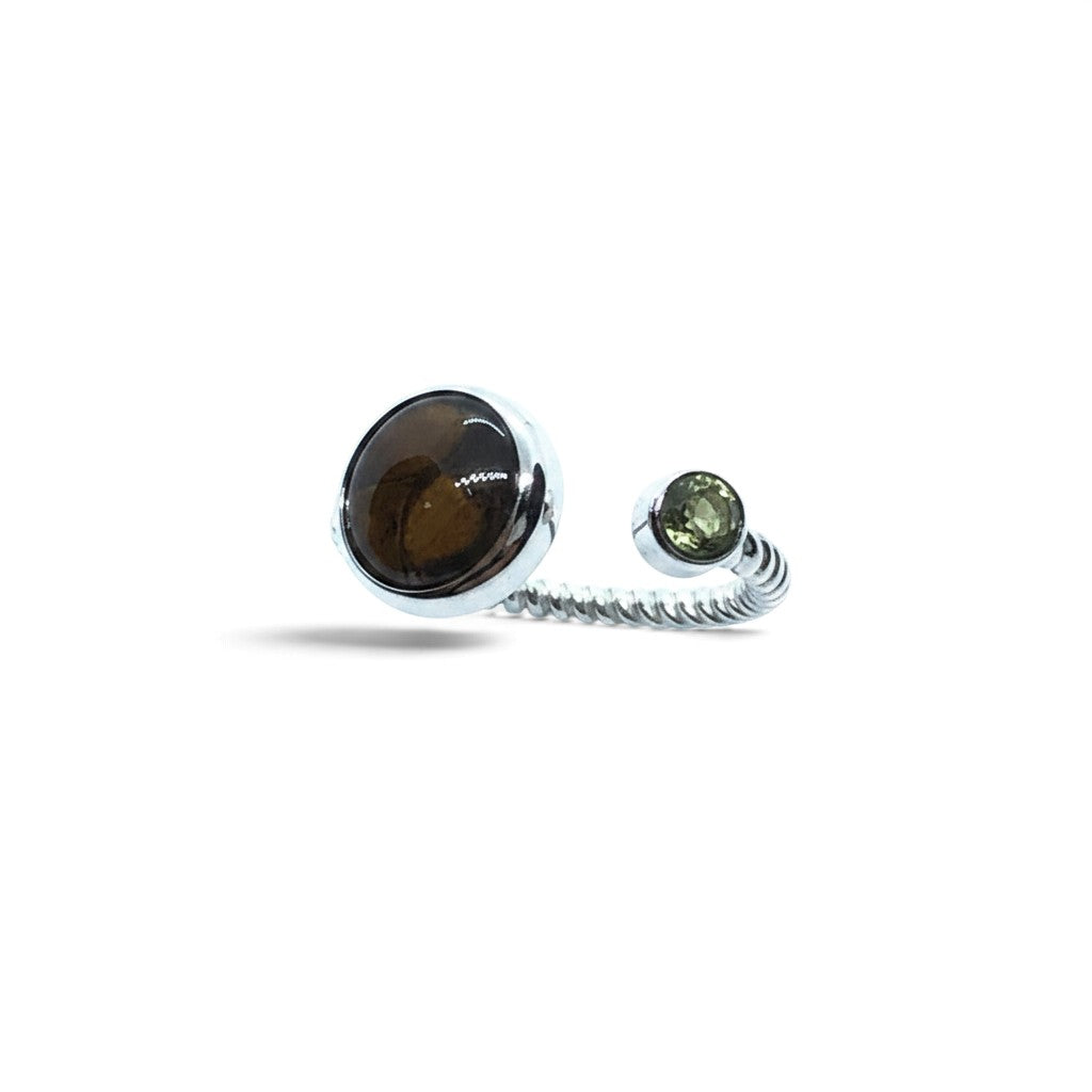 Rare Earth Gallery Sericho pallasite meteorite and green moldavite ring with a sterling silver open rope band