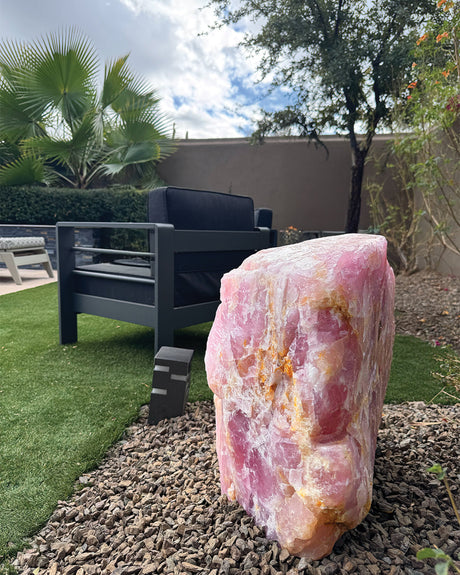 Rose quartz boulder