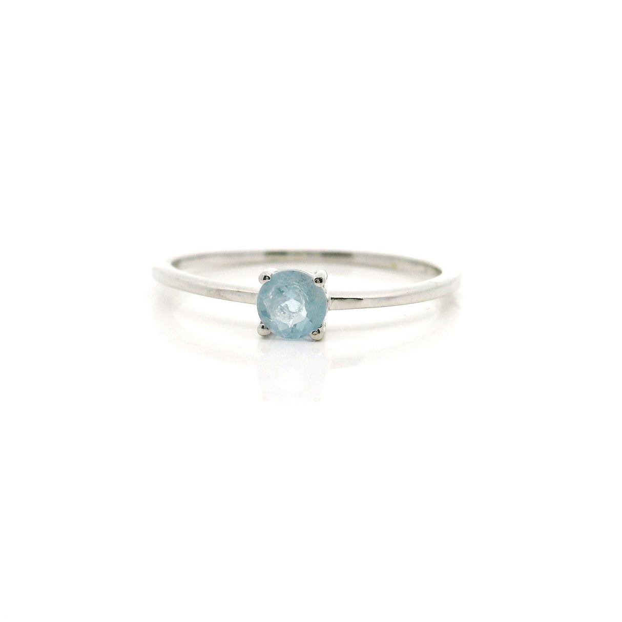 Aquamarine Ring - Faceted Round Prong Set in Simple 925 Sterling Silver sz8