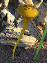 Br - Outdoor Yellow Glass Mushroom