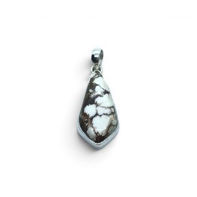 Rare Earth Gallery Wild Horse howlite pennant cabochon pendant set in a simple 925 sterling silver bezel