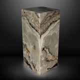 Pearlescent Onyx Pedestal Luminary