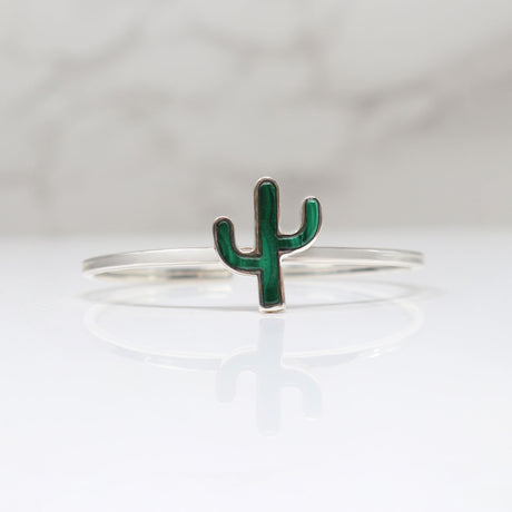 View of Malachite Simple Cactus Twist Bracelet with Silver Bezel