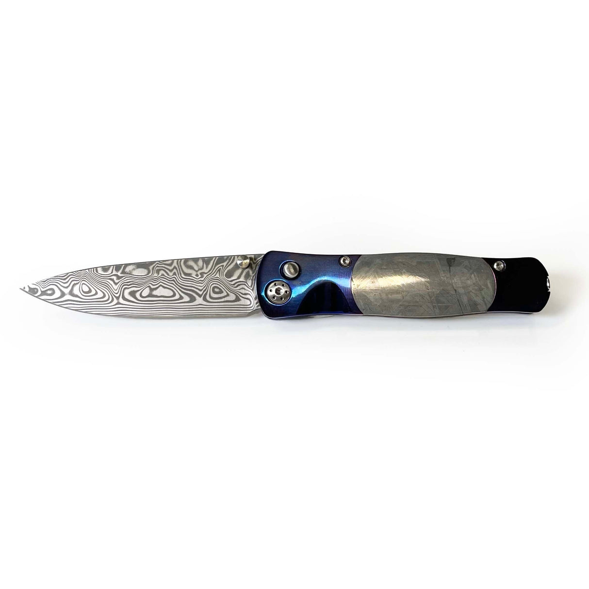 Munionalusta Meteorite Handle Knife with Damascus Steel Blade and Purple Blue & Black Accents - Small