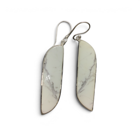 Rare Earth Gallery elongated howlite dangle earrings with white freeform cabochons set in 925 sterling silver bezels