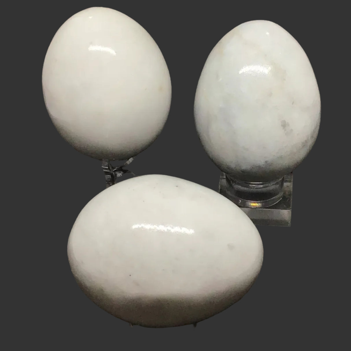 View of White Marble Egg - Large
