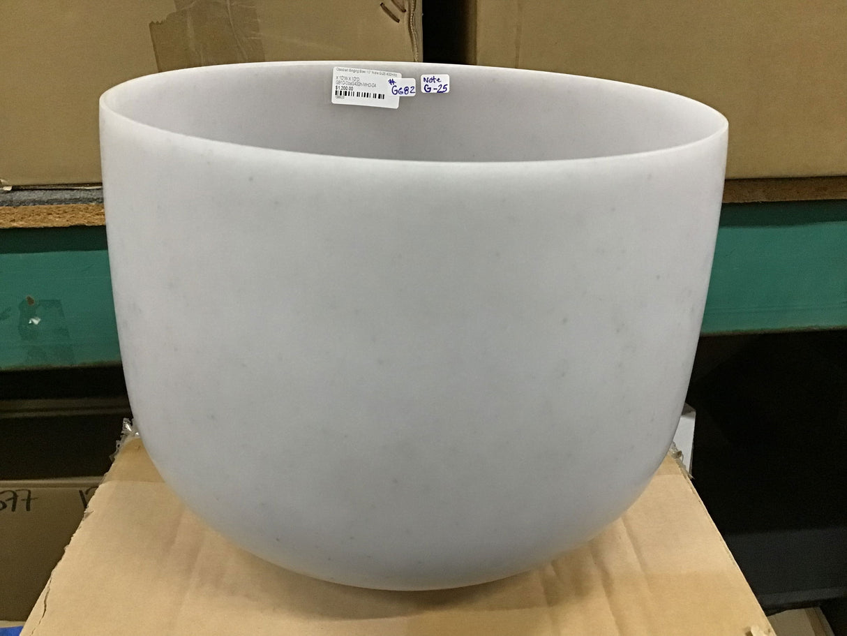 View of Obsidian Singing Bowl 10" Note G-25 432Hrtz