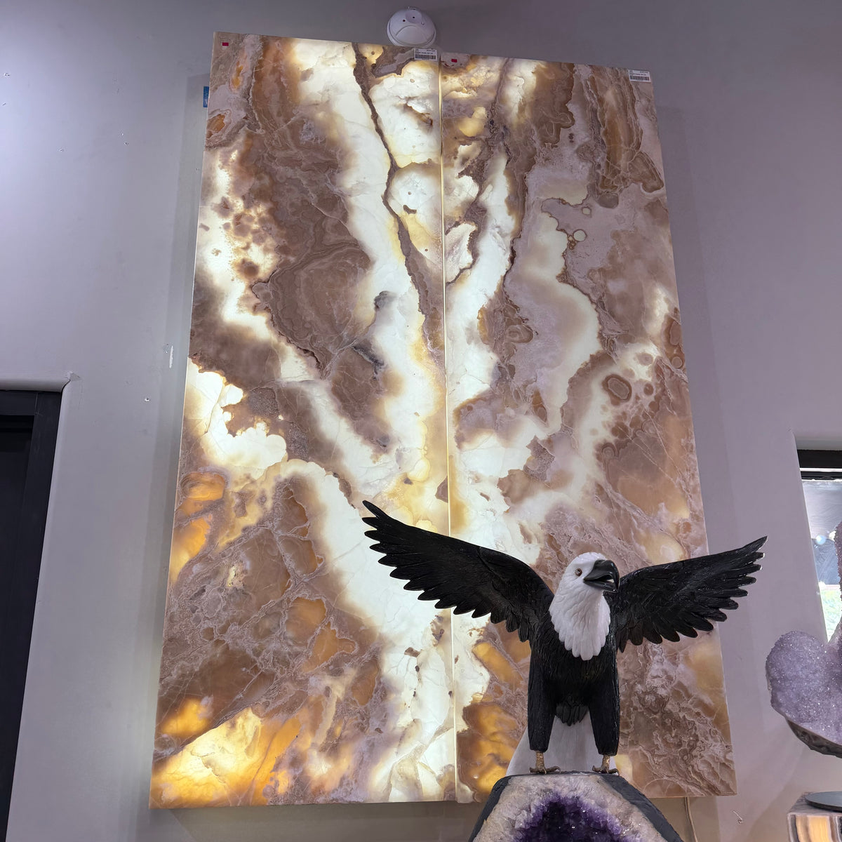 Single Amber Onyx Wall Panel (4)