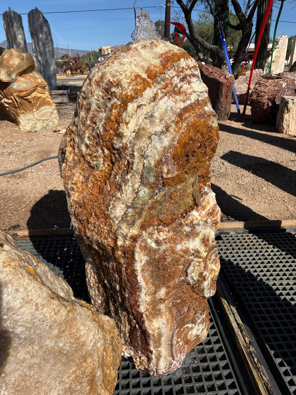 Aqua Onyx Fountain - Boulder With 1 Cut