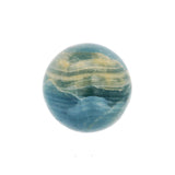 Sphère en calcite bleue polie à la main avec support en lucite – Petite