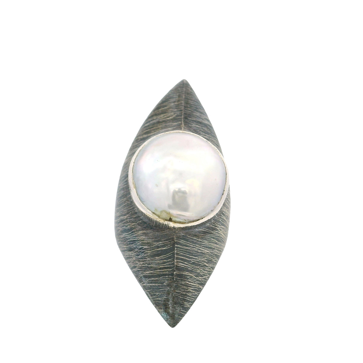 Coin Pearl Ring - Bezel Set in Oxidized 925 Sterling Silver Pointed Band with Points North South - Moon -