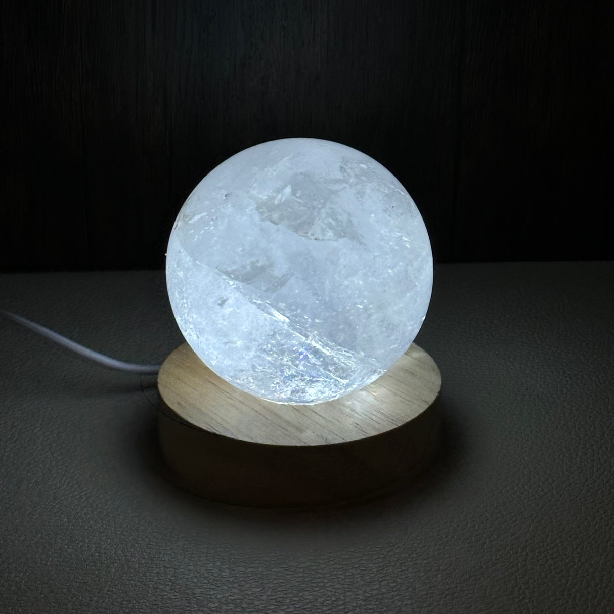 Small Wooden Light Base - Round with White Light & USB plug