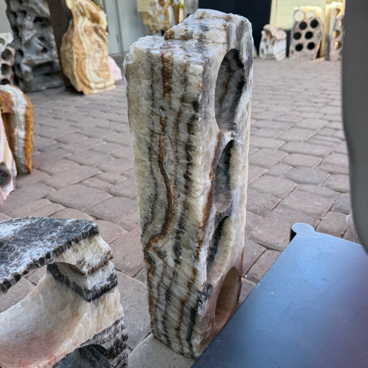 Rustic Onyx Wine Rack with 4 Holes
