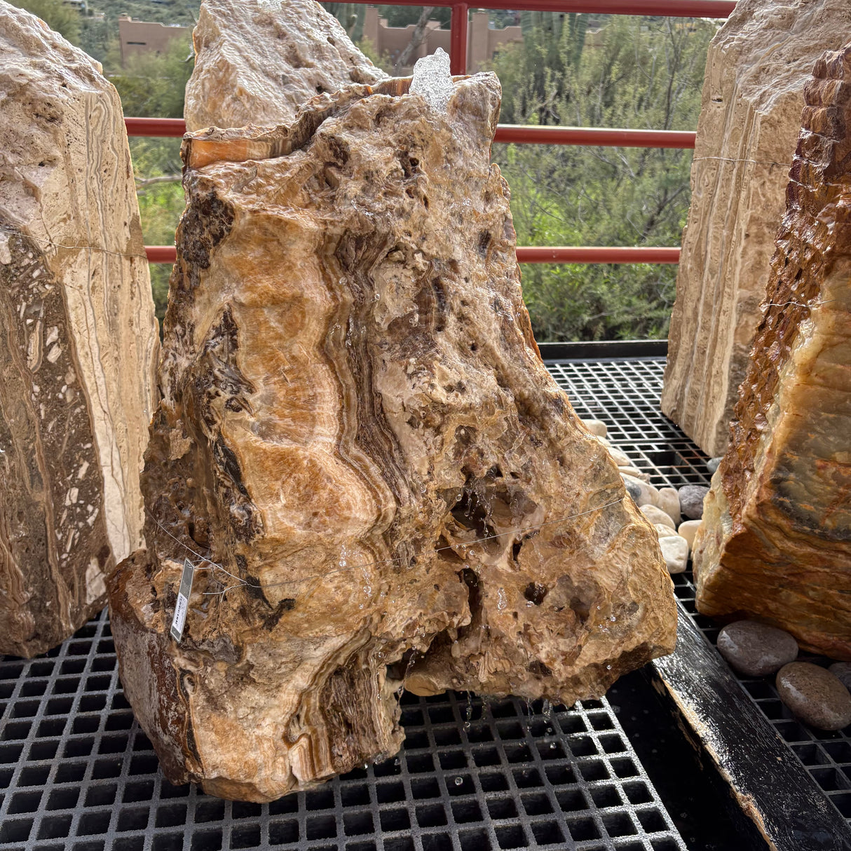 Chocolate Onyx Boulder Fountain - Single Cut Side