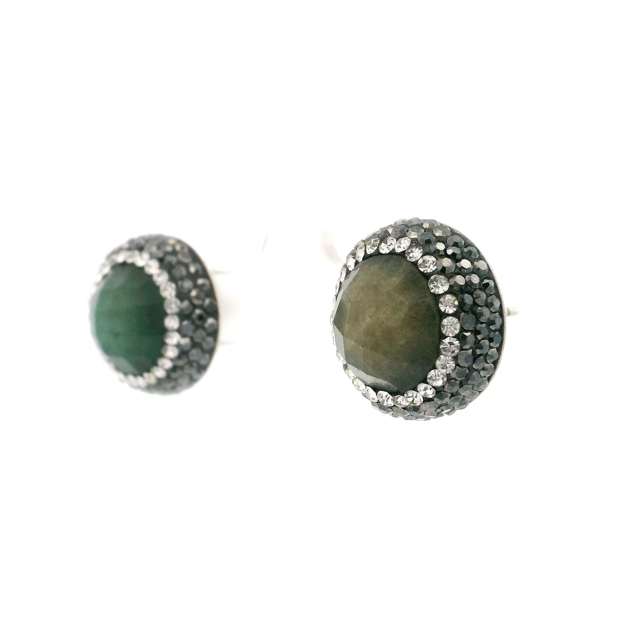 Boucles d'oreilles clous émeraude avec cristaux Swarovski blancs et marcassite