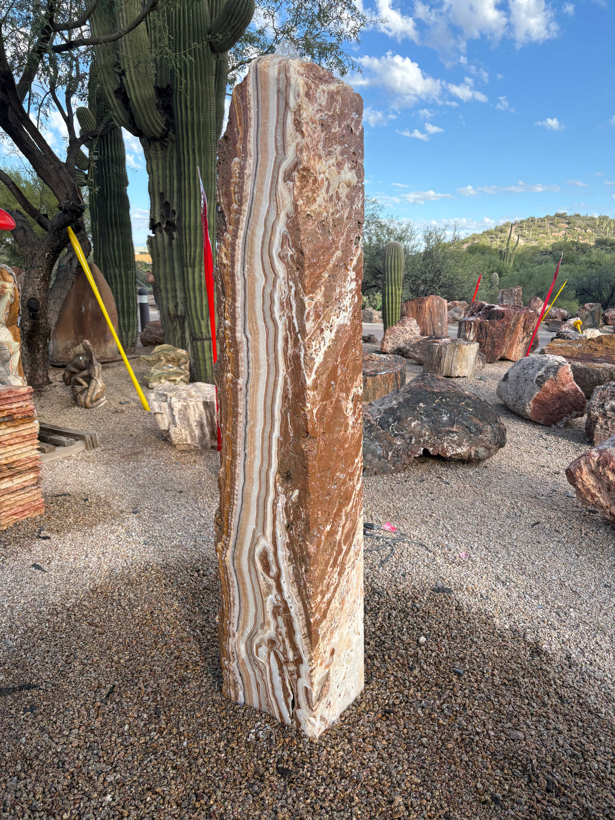 Banded Amber & Cafe Onyx Pillar Fountain