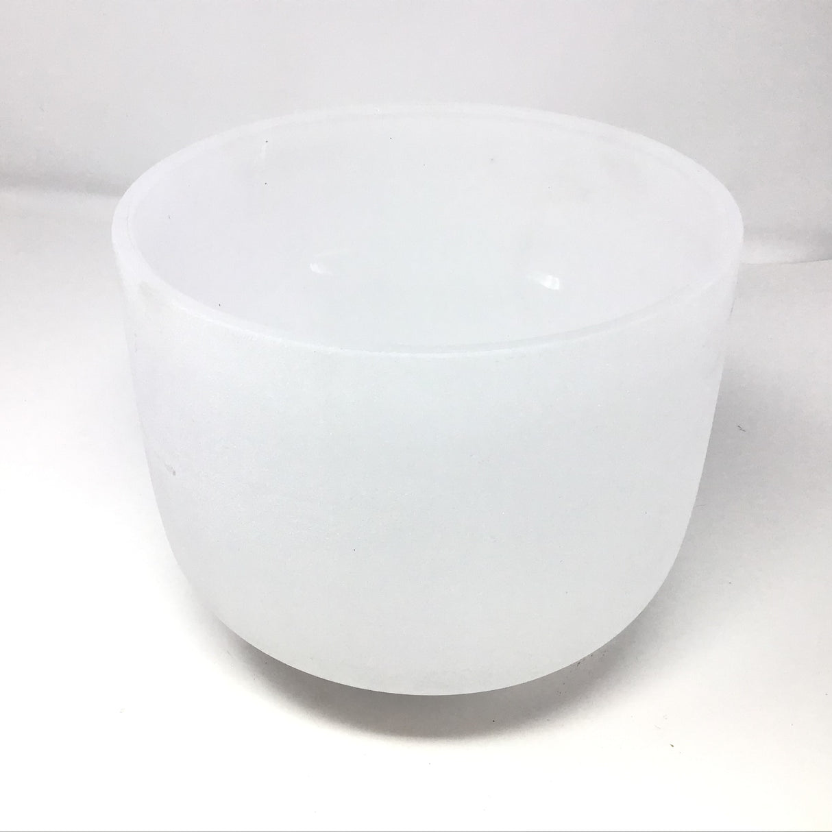 Frosted Bowl 432Hz 8" Note D with Accompanying Striker
