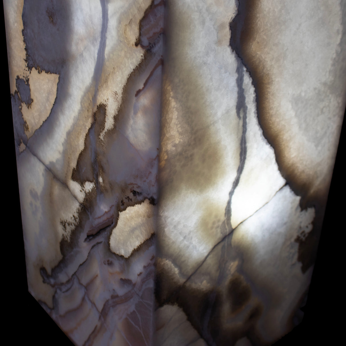 Desert Onyx Square Pedestal Luminary