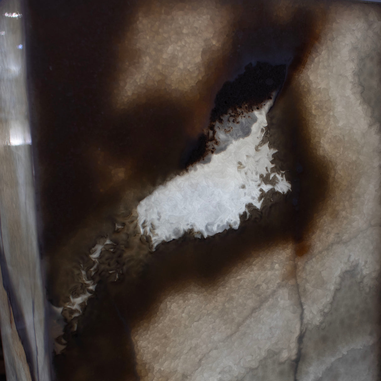 Desert Onyx Square Pedestal Luminary