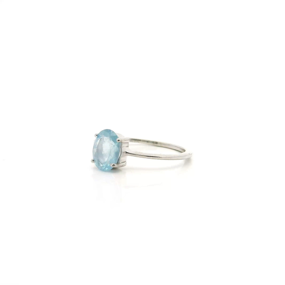Bague Aigue-marine - Ovale facetté serti griffes en argent sterling 925 simple taille 5