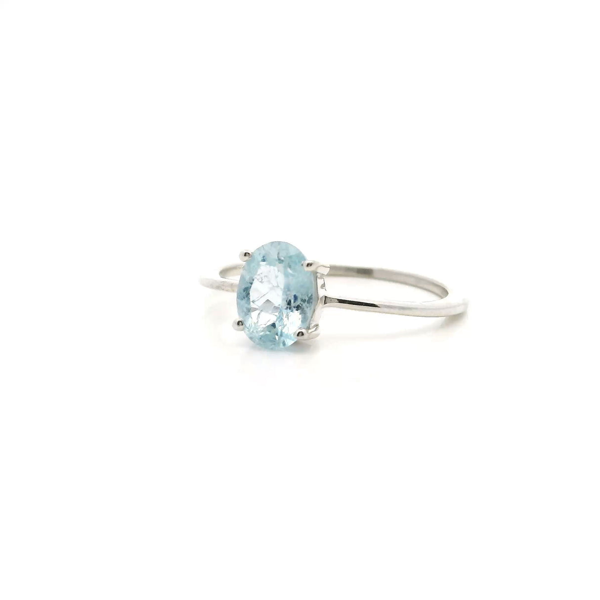 Aquamarine Ring - Faceted Oval Prong Set in Simple 925 Sterling Silver sz7
