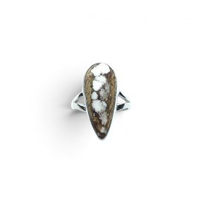 Rare Earth Gallery Howlite Wild Horse pear cabochon ring in a 925 sterling silver bezel with a cutout band