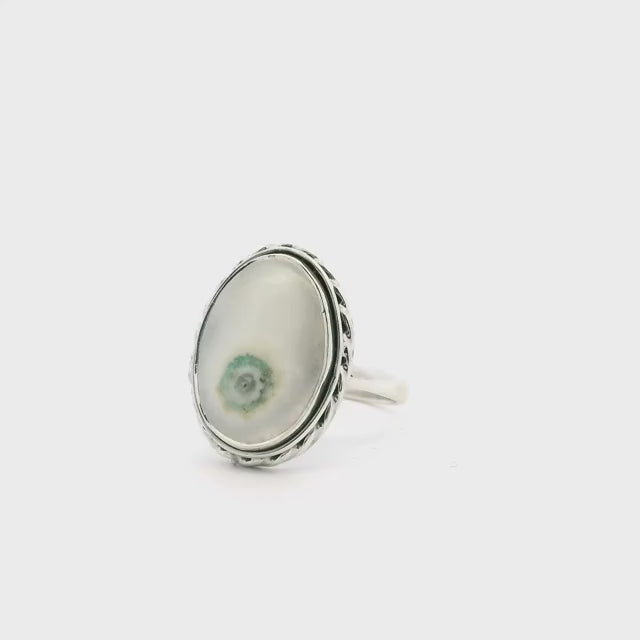 Solar Quartz Stalactite Ring - Oval Cabochon with Single Green & White Rimmed Eye Bezel Set with Rope Detail in 925 Sterling Silver sz5