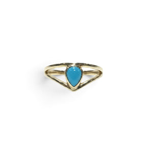 Rare Earth Gallery Arizona turquoise pear-shaped gemstone ring set in a simple gold-tone crown band