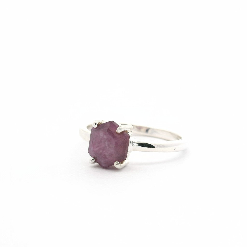 Rare Earth Gallery faceted ruby stalactite ring in a silver prong setting, size 7.