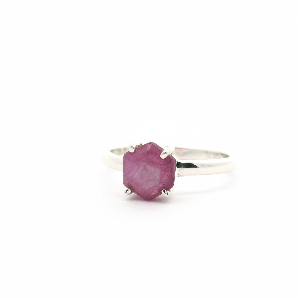 Rare Earth Gallery faceted ruby stalactite ring in a silver prong setting, size 6.