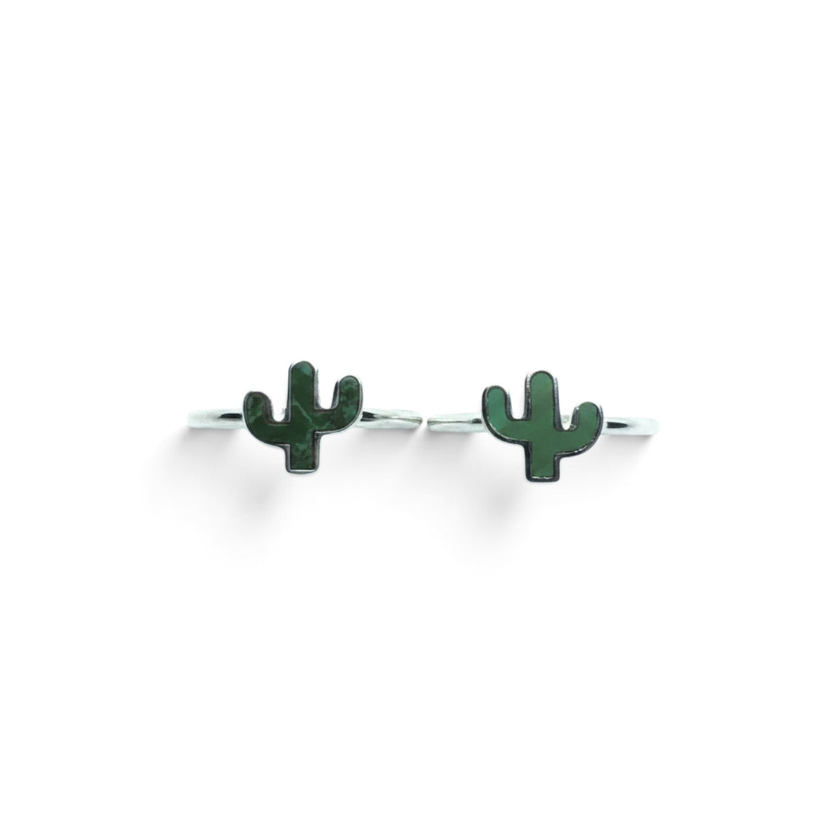 Rare Earth Gallery green turquoise cactus ring in 925 sterling silver bezel setting