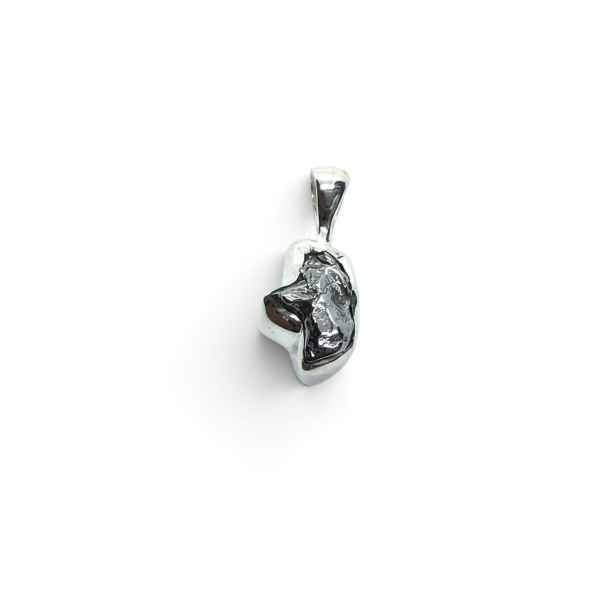 Rare Earth Gallery Campo De Cielo meteorite pendant featuring an organic nugget shape set in 925 sterling silver