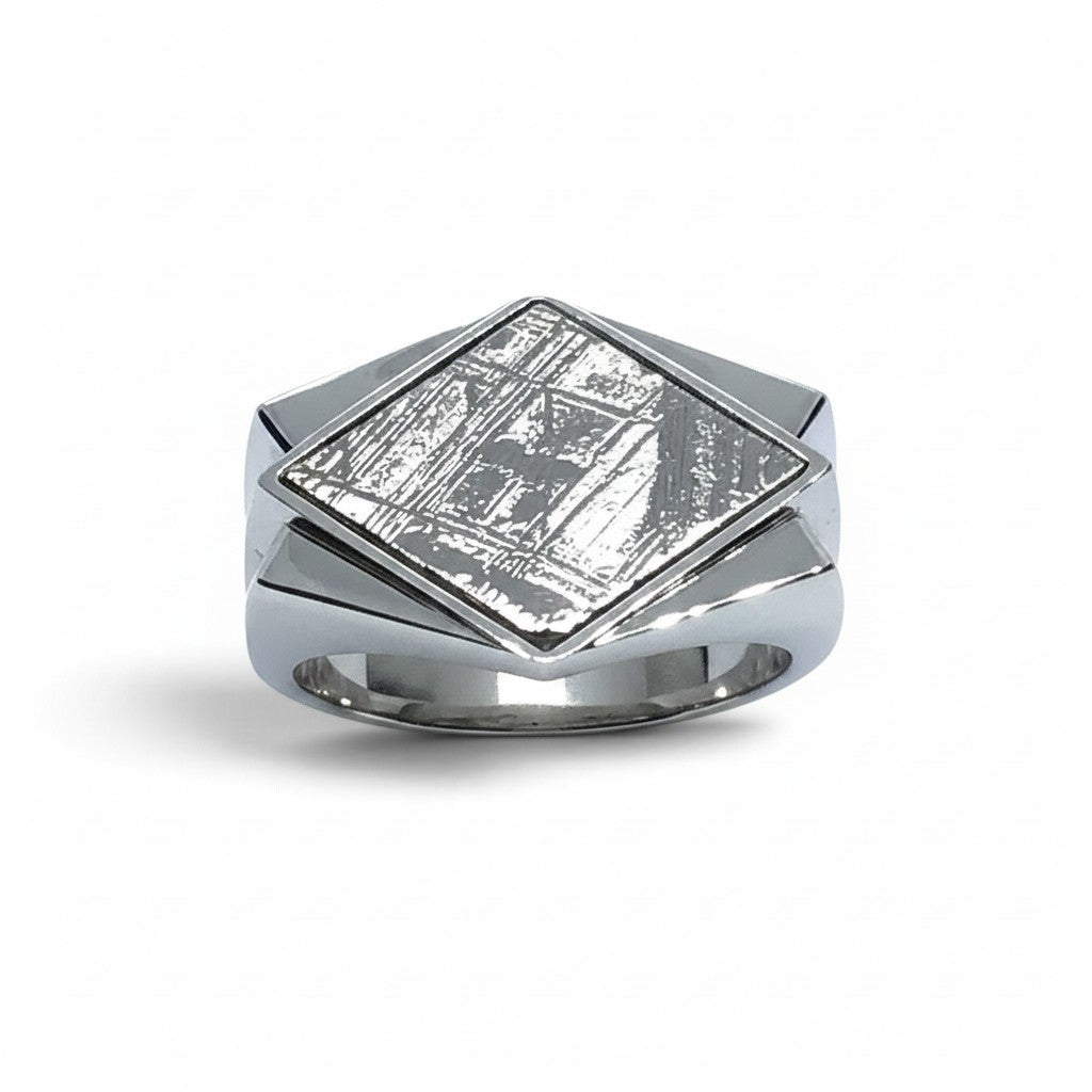 Rare Earth Gallery sterling silver ring featuring a diamond-shaped Muonionalusta meteorite inlay with Art Deco design